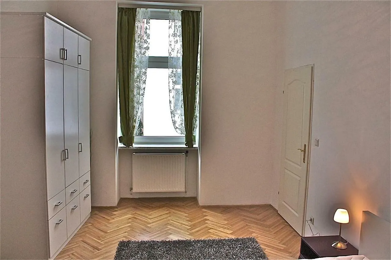 Apartment Benefitapartment Old Town Vienna