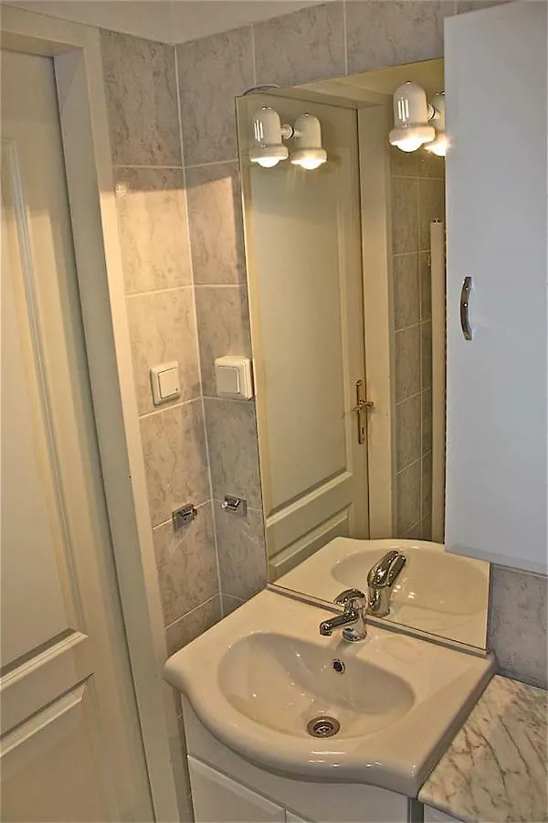 Benefitapartment Old Town Vienna 0*,  Austria